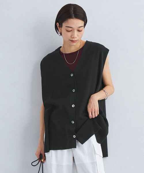 green label relaxing(グリーンレーベルリラクシング)の「フォルム シアー ジレ ベスト -ウォッシャブル-(ベスト・レディース・ワインレッド/ブラック/オフホワイト・FREE)」の8枚目の写真