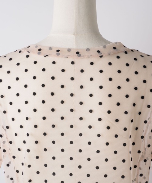 VIOLETTA（ヴィオレッタ）の「ドットチュールTシャツ（Tシャツ/カットソー・レディース・ベージュ/ブラック・FREE）」の10枚目の写真