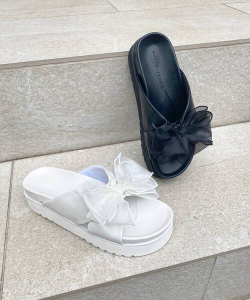 MAJESTIC LEGON（マジェスティックレゴン）の「ビッグリボンサンダル（サンダル・レディース・アイボリー/ブラック・SMALL/MEDIUM/LARGE/X-LARGE）」の13枚目の写真