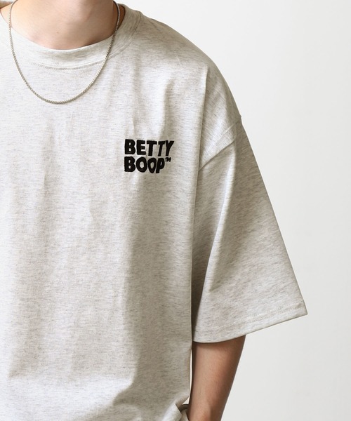 BETTY BOOP(ベティ・ブープ)の「【BETTY BOOP】 ハーフスリーブ ビッグシルエット バックプリント Tシャツ(Tシャツ/カットソー・レディース・オートミール/ホワイト/ダークグリーン/ブラック・MEDIUM/LARGE/X-LARGE)」の8枚目の写真