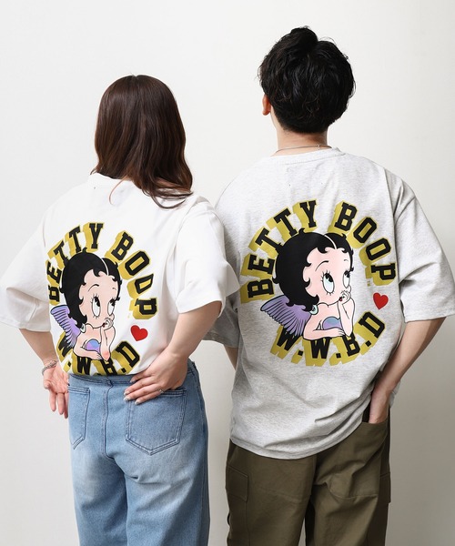 BETTY BOOP(ベティ・ブープ)の「【BETTY BOOP】 ハーフスリーブ ビッグシルエット バックプリント Tシャツ(Tシャツ/カットソー・レディース・オートミール/ホワイト/ダークグリーン/ブラック・MEDIUM/LARGE/X-LARGE)」の10枚目の写真