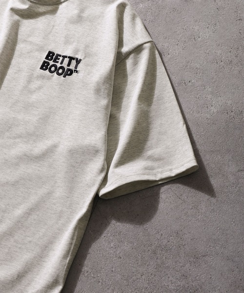 BETTY BOOP(ベティ・ブープ)の「【BETTY BOOP】 ハーフスリーブ ビッグシルエット バックプリント Tシャツ(Tシャツ/カットソー・レディース・オートミール/ホワイト/ダークグリーン/ブラック・MEDIUM/LARGE/X-LARGE)」の17枚目の写真