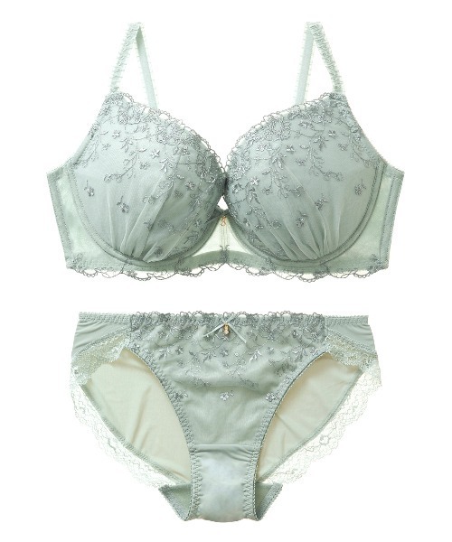 tutuanna（チュチュアンナ）の「[永遠のブラ]クラシカルエミリーブラ&ショーツセット(大きな胸を小さく見せるタイプ)(Fカップ)（ブラ&ショーツ・レディース・ピンク/ブラック/クリーム/セージグリーン/ホワイト・F70/F75/F80）」の4枚目の写真