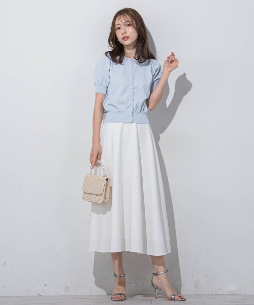 QUEENS COURT(クイーンズコート)の「パールボタンパフ袖カーデ≪接触冷感/手洗い可能≫(カーディガン/ボレロ・レディース・ブルー/ホワイト/ブラック/ネイビー/ピンク/ブルー系その他/ピンク系その他・M)」の18枚目の写真