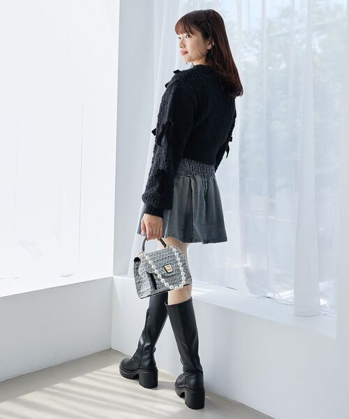 MAJESTIC LEGON(マジェスティックレゴン)の「パールチェーンクラシカルバッグ(ショルダーバッグ・レディース・ブラック系その他/ブラック系その他2/ブラック・FREE)」の4枚目の写真