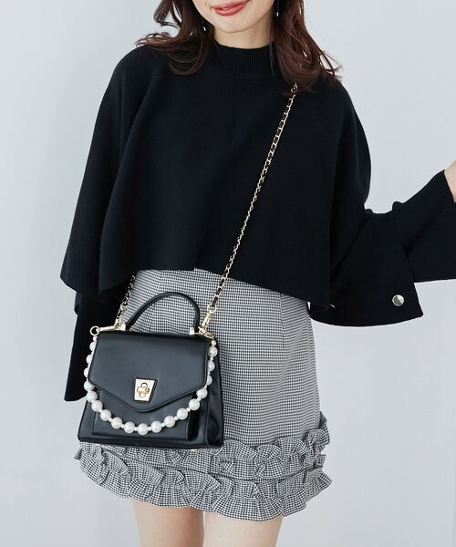 MAJESTIC LEGON(マジェスティックレゴン)の「パールチェーンクラシカルバッグ(ショルダーバッグ・レディース・ブラック系その他/ブラック系その他2/ブラック・FREE)」の13枚目の写真