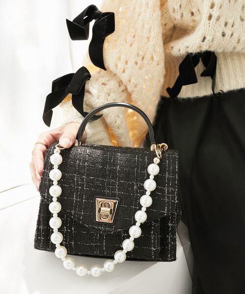 MAJESTIC LEGON(マジェスティックレゴン)の「パールチェーンクラシカルバッグ(ショルダーバッグ・レディース・ブラック系その他/ブラック系その他2/ブラック・FREE)」の15枚目の写真