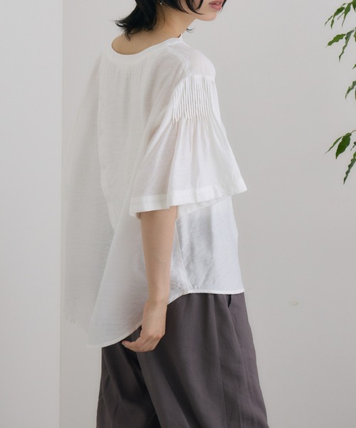 ROSIEE（ロージー）の「ROSIEE バック釦袖フレアブラウス（シャツ/ブラウス・レディース・ベージュ/ホワイト・FREE）」の15枚目の写真