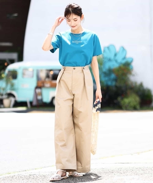 a.v.v(アーヴェヴェ)の「【洗える】チノタックワイドパンツ(チノパンツ・レディース・ベージュ/アイボリー・40/36/38/42/34)」の16枚目の写真