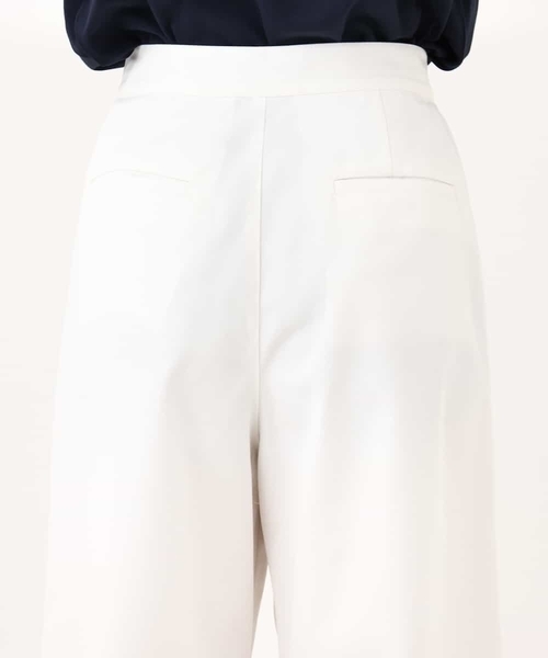 a.v.v（アーヴェヴェ）の「【洗える】チノタックワイドパンツ（チノパンツ・レディース・ベージュ/アイボリー・40/36/38/42/34）」の9枚目の写真