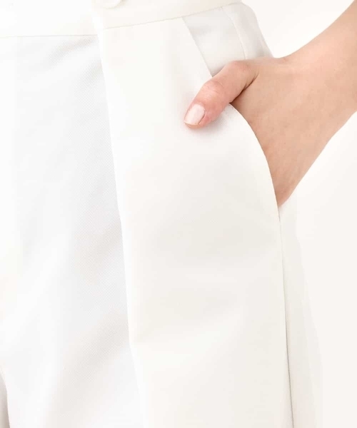 a.v.v（アーヴェヴェ）の「【洗える】チノタックワイドパンツ（チノパンツ・レディース・ベージュ/アイボリー・40/36/38/42/34）」の6枚目の写真