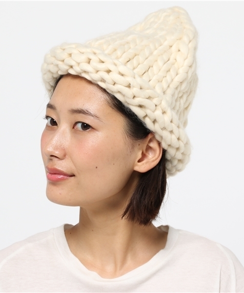 Another Edition(アナザーエディション)の「ビッグニットキャップ/AE BIG KNIT CAP(ニットキャップ/ビーニー・レディース・オフホワイト/ブラック/ライトグレー/ベージュ/ライトピンク・フリー)」の10枚目の写真