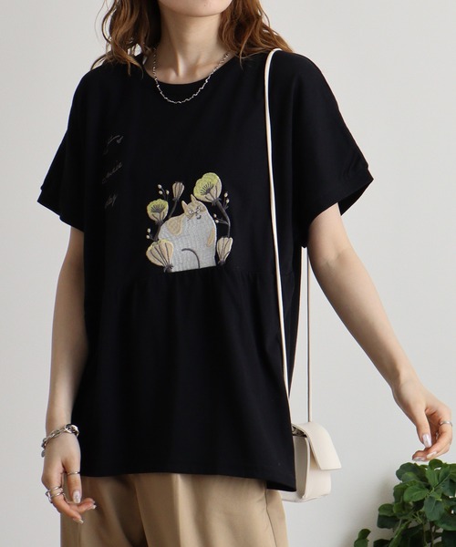 Emago(イマゴ)の「EMAGO ねこ刺繍切替えギャザーTシャツ(Tシャツ/カットソー・レディース・ホワイト/ブラック/イエロー・FREE)」の6枚目の写真