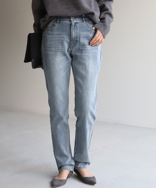 HUG.U（ハグユー）の「ゆるフィットスキニーデニム（デニムパンツ・レディース・インディゴブルー/ダークインディゴブルー/ライトインディゴブルー/ワンウォッシュ・S(レギュラー丈)/S(トール丈)/M(レギュラー丈)/M(トール丈)/L(レギュラー丈)/L(トール丈)/LL(レギュラー丈)/LL(トール丈)）」の3枚目の写真