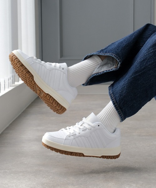 K-SWISS(ケースイス)の「【K-SWISS/ケースイス】サイドライン レースアップスニーカー(スニーカー・メンズ・ホワイト/ブラック・26.5cm/26.0cm/25.5cm/25.0cm/24.5cm/24.0cm/23.5cm/23.0cm/27.5cm/27.0cm)」の8枚目の写真