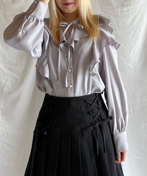 カットアウトフリルカラー長袖ブラウス（シャツ/ブラウス）｜abc une face（アーベーセーアンフェイス）