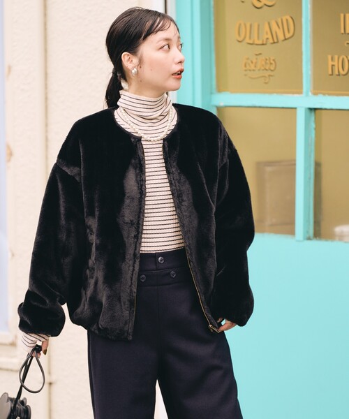 FREAK'S STORE（フリークスストア）の「ファーショートジャケット/ノーカラージャケット（ノーカラージャケット・レディース・ライトグレー/ベージュ/ブラック・ﾌﾘ-）」の2枚目の写真