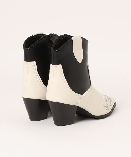 mio notis（ミオノティス）の「【mio notis】ショートウエスタンブーツ　40412（ブーツ・レディース・ブラック×ホワイト/アイボリー/ブラック・37/38/39/36）」の4枚目の写真