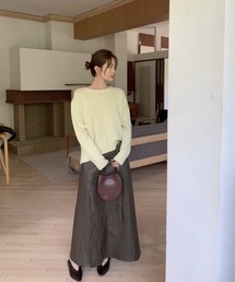 レザータッチベルテッドSKIRT
