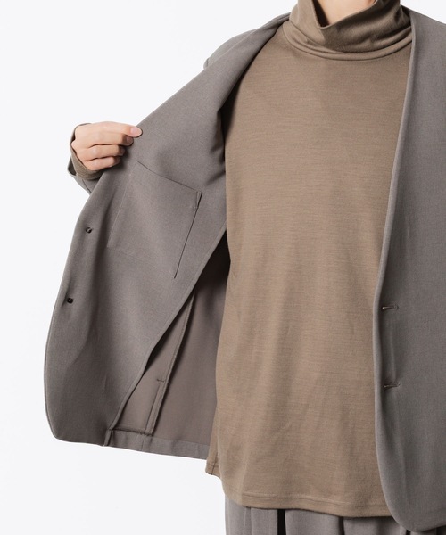 ATTACHMENT(アタッチメント)の「PE ストレッチ ダブルクロス カラーレスジャケット / PE STRETCH DOUBLE CLOTH COLLARLESS JKT(ノーカラージャケット・メンズ・ブラック/グレー系1/ライトグレー系・1/2/3)」の4枚目の写真