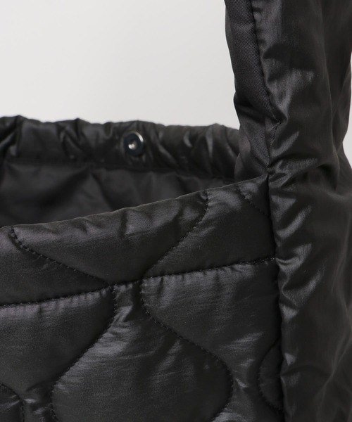 SENSE OF PLACE by URBAN RESEARCH（センスオブプレイスバイアーバンリサーチ）の「ナイロンキルトビッグショルダー（ショルダーバッグ・メンズ・ブルー/ブラック/オフホワイト/パープル・ONE）」の17枚目の写真