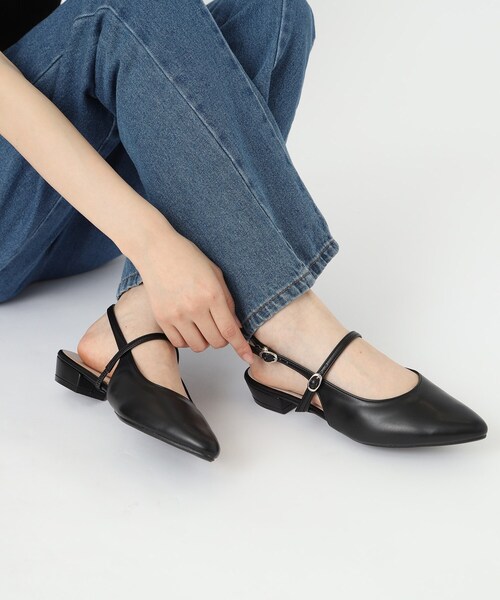ESPERANZA(エスペランサ)の「バックストラップフラットパンプス(パンプス・レディース・アイボリー/ブラック・S/M/L/LL)」の14枚目の写真