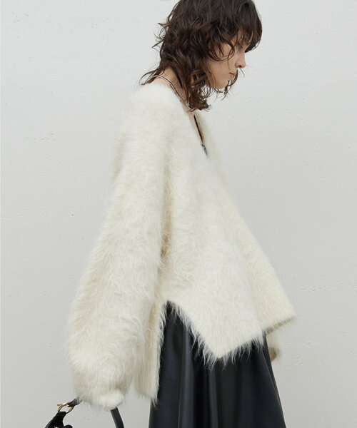 GALLARDAGALANTE（ガリャルダガランテ）の「スーリーアルパカプルオーバー（ニット/セーター・レディース・ホワイト/ブルー・FREE）」の4枚目の写真