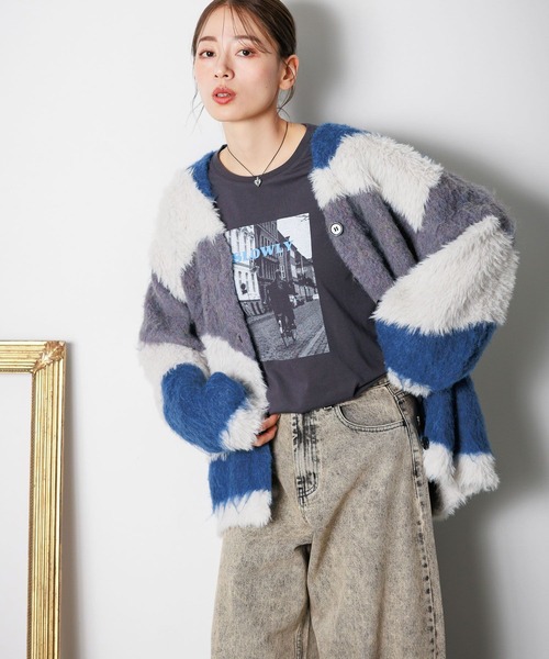 LAKOLE(ラコレ)の「インターシャ配色カーディガン / 150985(カーディガン/ボレロ・レディース・ブルー/イエロー/ピンク・FREE)」の9枚目の写真