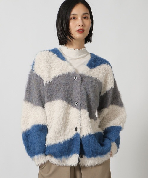 LAKOLE(ラコレ)の「インターシャ配色カーディガン / 150985(カーディガン/ボレロ・レディース・ブルー/イエロー/ピンク・FREE)」の13枚目の写真