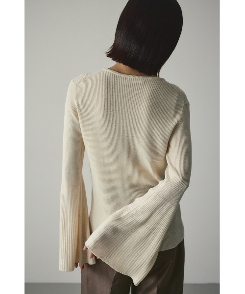 STYLEMIXER(スタイルミキサー)の「ベルスリーブソフトニット(ニット/セーター・レディース・ライトブルー/ブラック/ホワイト/グレー・FREE)」の11枚目の写真