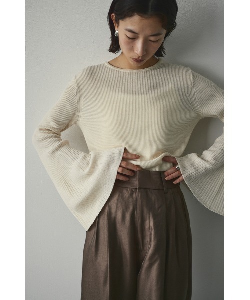 STYLEMIXER(スタイルミキサー)の「ベルスリーブソフトニット(ニット/セーター・レディース・ライトブルー/ブラック/ホワイト/グレー・FREE)」の8枚目の写真