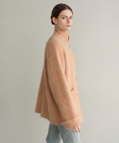 CLANE（クラネ）の「ANGOLA TAILORED KNIT JACKET（テーラードジャケット・レディース・ブラック/ベージュ・1/2）」の4枚目の写真