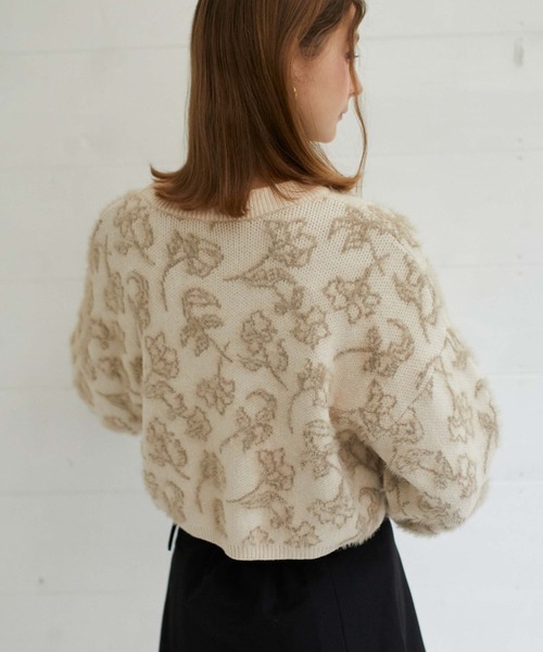archives（アルシーヴ）の「フラワーフェザーＪＱニット（ニット/セーター・レディース・ブルー/アイボリー/ブラック・MEDIUM）」の8枚目の写真