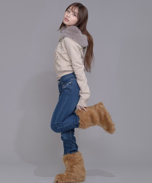 FCMM（エフシーエムエム）の「STUDDED FLARE DENIM PANTS/スタッズフレアデニムパンツ（デニムパンツ・レディース・ブラック/インディゴブルー/ライトインディゴブルー・LARGE/MEDIUM/SMALL）」の15枚目の写真