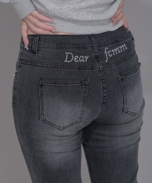 FCMM（エフシーエムエム）の「STUDDED FLARE DENIM PANTS/スタッズフレアデニムパンツ（デニムパンツ・レディース・ブラック/インディゴブルー/ライトインディゴブルー・LARGE/MEDIUM/SMALL）」の11枚目の写真