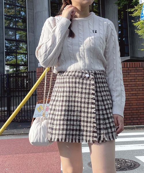 AS KNOW AS plus（アズノゥアズプラス）の「◇モチーフニットプルオーバー（ニット/セーター・レディース・アイボリー/ネイビー/グレー系/レッド系/サックスブルー系1/グレー系1・FREE）」の9枚目の写真