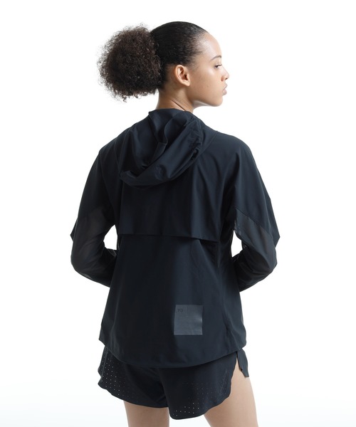 Y-3(ワイスリー)の「W Run Jacket(ブルゾン・レディース・ブラック・SMALL/X-SMALL/XX-SMALL/MEDIUM)」の2枚目の写真