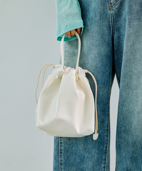 LEPSIM(レプシィム)の「フェイクレザーエナメル2WAYミニバッグ 287576(ショルダーバッグ・レディース・レッド/ブラック/アイボリー・ONE SIZE)」の1枚目の写真