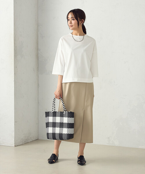 MONO　COMME CA（モノコムサ）の「ギンガムチェック かごバッグ（かごバッグ・レディース・ブラック/グレー・FREE）」の4枚目の写真