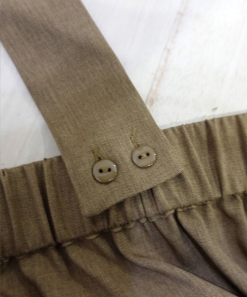 CORNERS by KR（コーナーズバイケーアール）の「【CORNERS by KR】ワイドサロペット（サロペット/オーバーオール・レディース・モカ/ブラック/グレー・M）」の14枚目の写真