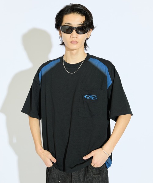 Lui's（ルイス）の「【Neucon/ニューコン】スプレーデザイン刺繍ロゴBIGTシャツ（Tシャツ/カットソー・メンズ・ブラック/グレー/ホワイト・FREE）」の11枚目の写真