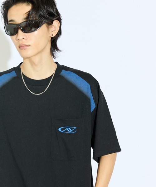 Lui's（ルイス）の「【Neucon/ニューコン】スプレーデザイン刺繍ロゴBIGTシャツ（Tシャツ/カットソー・メンズ・ブラック/グレー/ホワイト・FREE）」の12枚目の写真