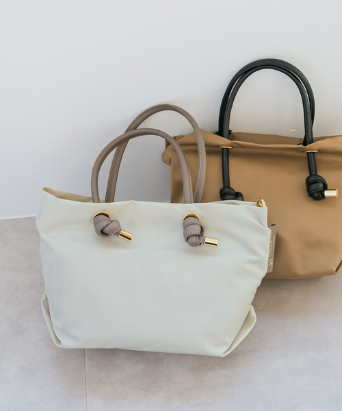 Spick & Span（スピックアンドスパン）の「《追加》VIOLAd’ORO／ヴィオラドーロ BIANCA-S（トートバッグ・レディース・ホワイト系その他/ブラウン系その他/ブラック・FREE）」の2枚目の写真