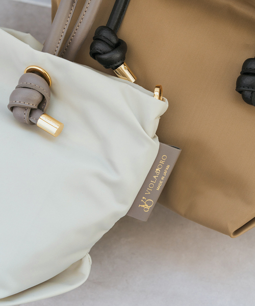Spick & Span（スピックアンドスパン）の「《追加》VIOLAd’ORO／ヴィオラドーロ BIANCA-S（トートバッグ・レディース・ホワイト系その他/ブラウン系その他/ブラック・FREE）」の4枚目の写真