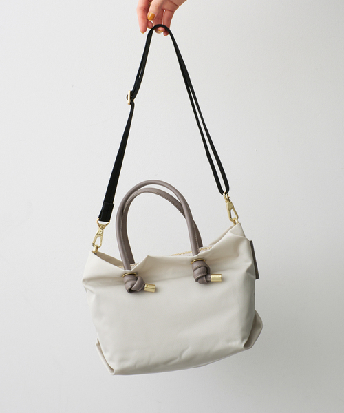 Spick & Span（スピックアンドスパン）の「《追加》VIOLAd’ORO／ヴィオラドーロ BIANCA-S（トートバッグ・レディース・ホワイト系その他/ブラウン系その他/ブラック・FREE）」の5枚目の写真