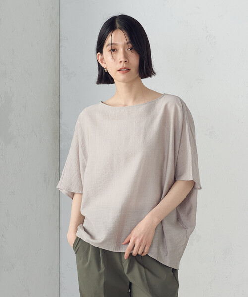 COMME CA ISM(コムサイズム)の「日本の色 Tブラウス(シャツ/ブラウス・レディース・ホワイト/チャコール/ネイビー/カーキ/サックスブルー/グレイッシュベージュ・FREE)」の3枚目の写真