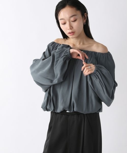 JEANASIS（ジーナシス）の「2WAYバルーンブラウス/328075（シャツ/ブラウス・レディース・オフホワイト/チャコールグレー/ブラック/レッド・FREE）」の12枚目の写真