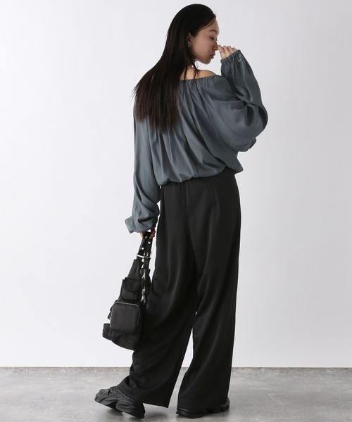 JEANASIS（ジーナシス）の「2WAYバルーンブラウス/328075（シャツ/ブラウス・レディース・オフホワイト/チャコールグレー/ブラック/レッド・FREE）」の10枚目の写真