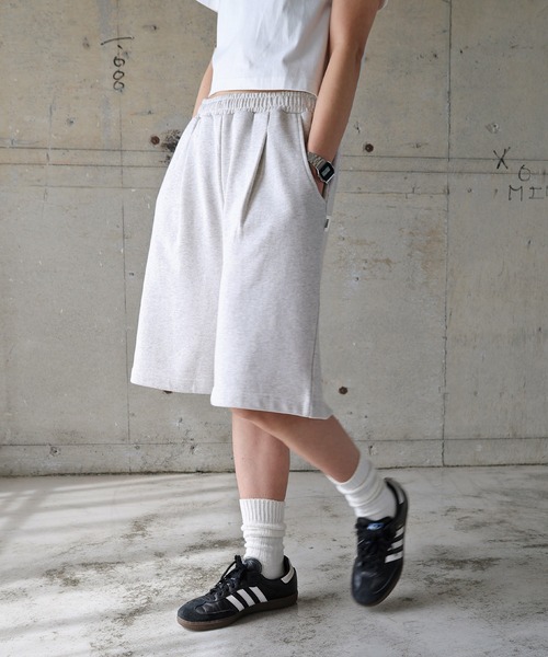 ANME(アンメ)の「裏毛スウェットハーフパンツ(スウェットパンツ・レディース・オートミール/ブラック/オフホワイト・M/L/XL/XXL)」の3枚目の写真