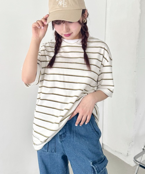 SOLLON.(ソルロン)の「細マルチボーダーリンガー半袖Tシャツ(Tシャツ/カットソー・レディース・ホワイト/ブラック/ライトブルー・FREE)」の8枚目の写真